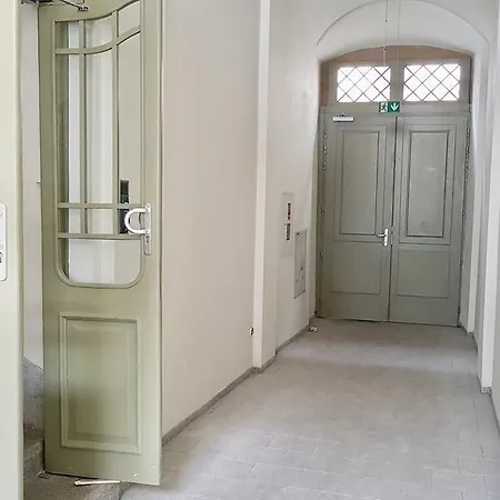 Apartment Sisi *