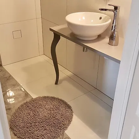 Sisi Apartment