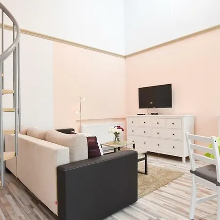Apartment Sisi *